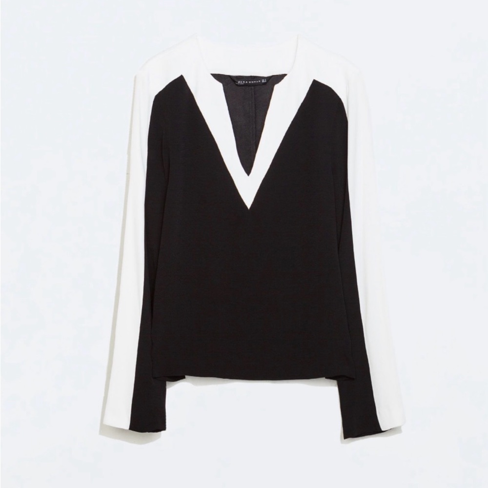 BNWOT Zara Black and White V-Neck Blouse